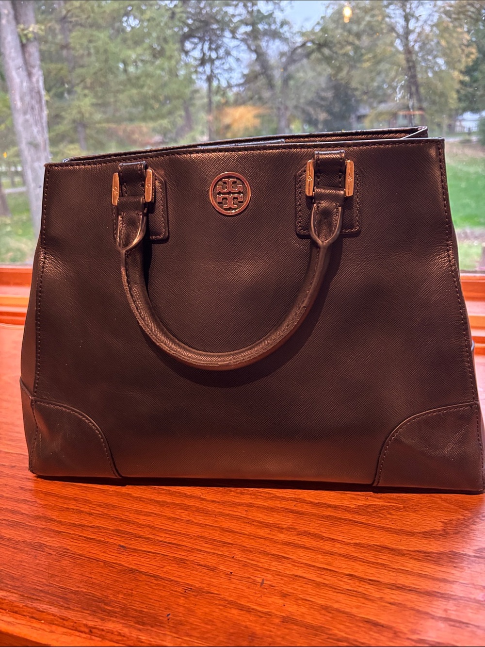 Tory Burch Robinson Double Zip Tote - Black Saffiano Leather